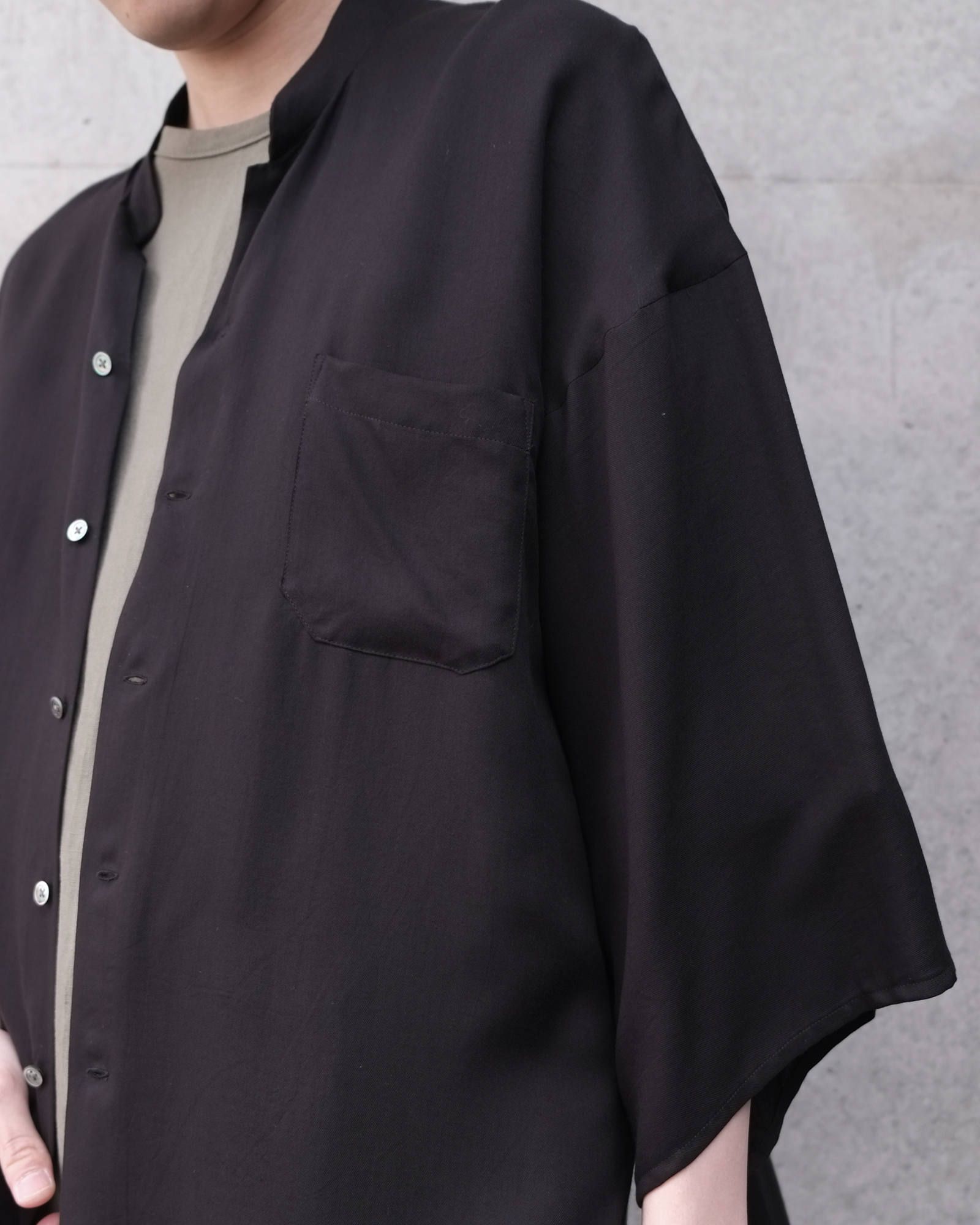kimono sleeve shirts.