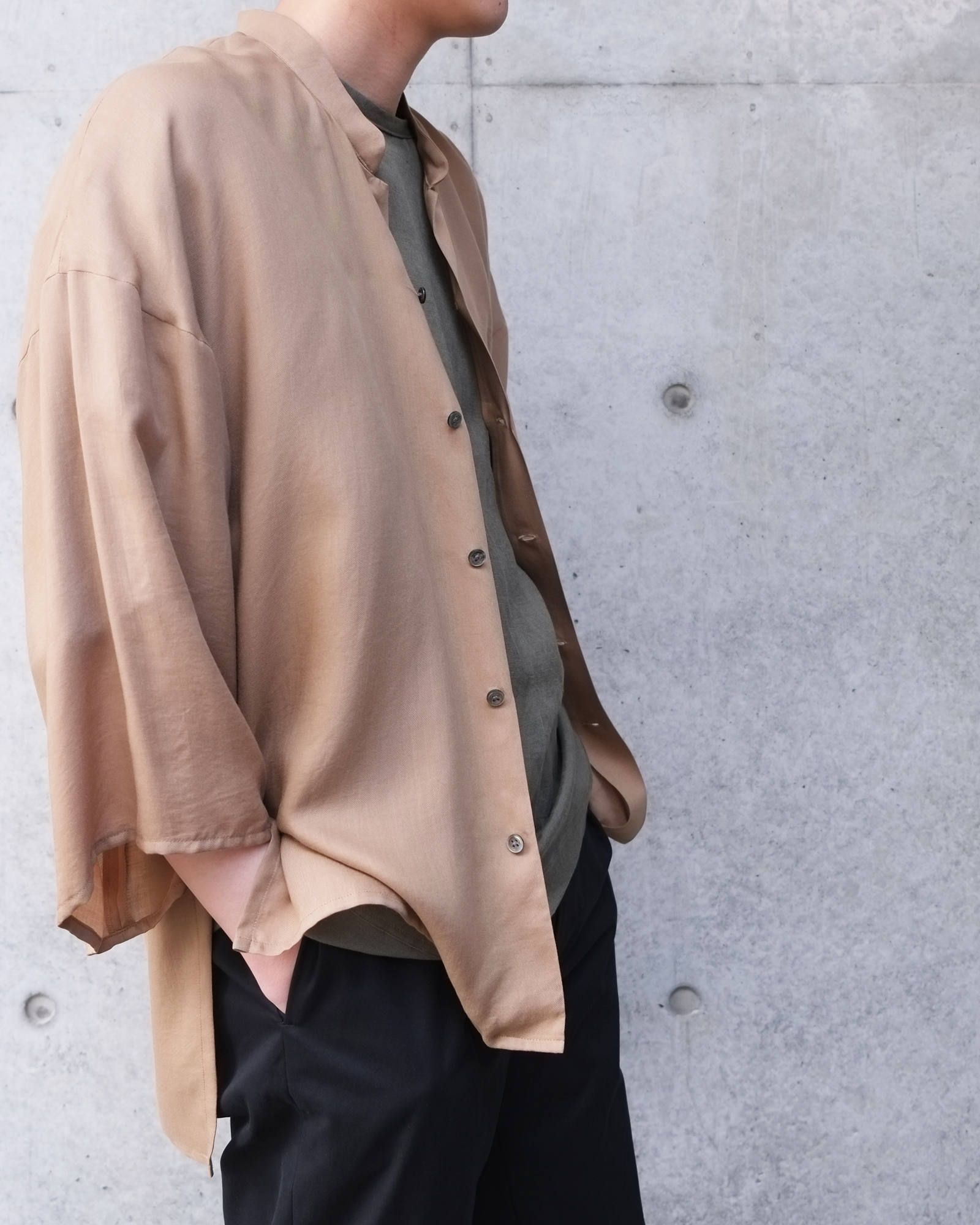 kimono sleeve shirts.