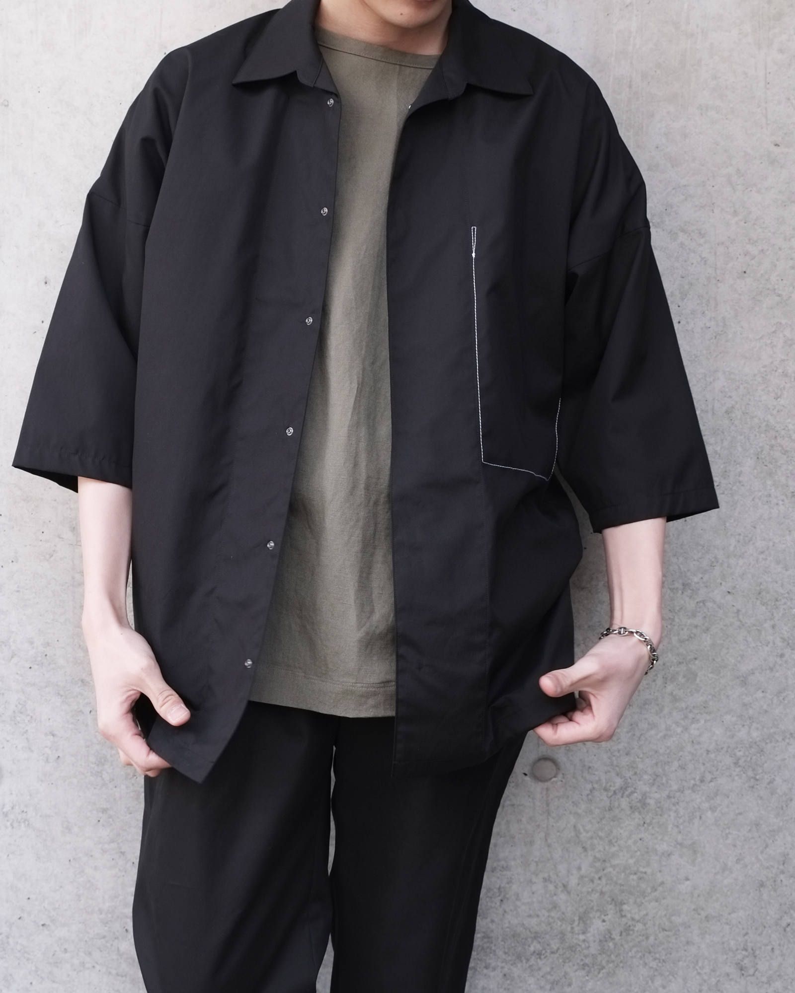 oversize S/S shirts.