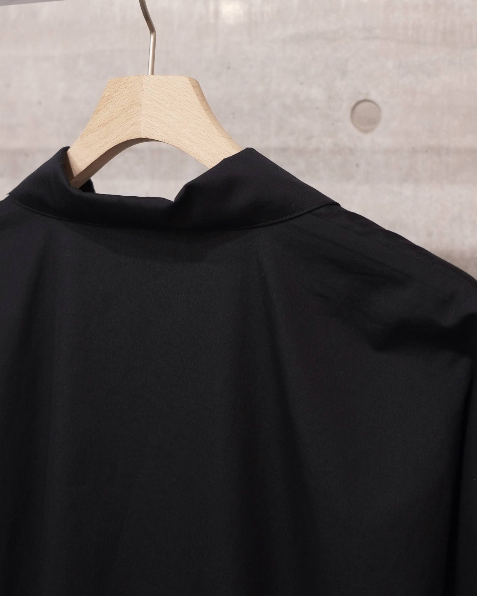 oversize S/S shirts.