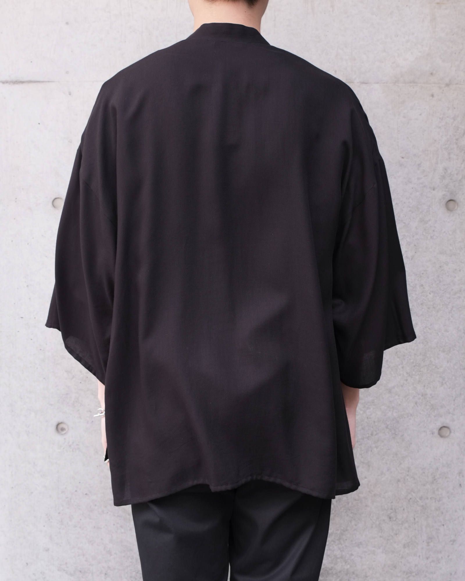 kimono sleeve shirts.