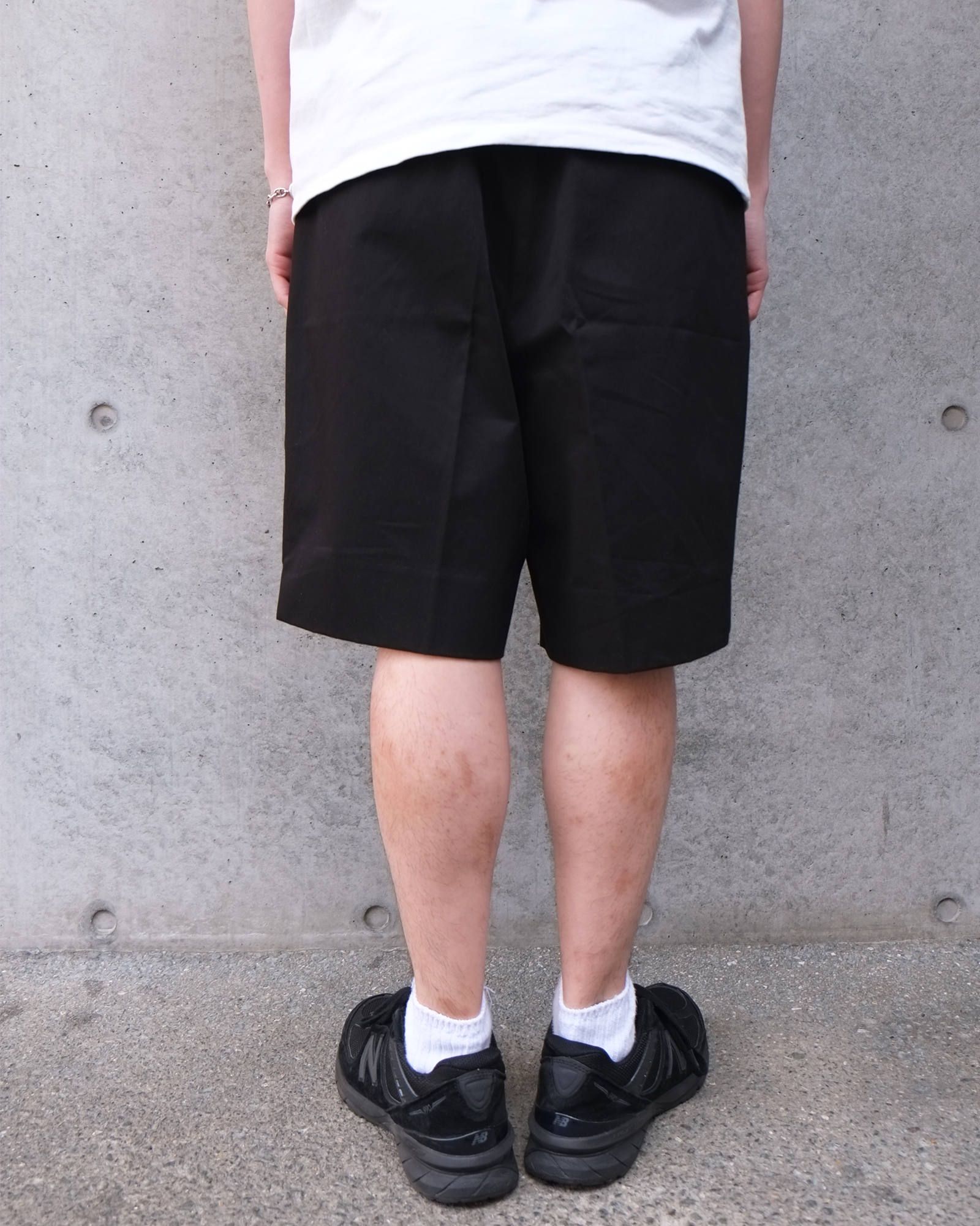 Intuck Shorts Wide