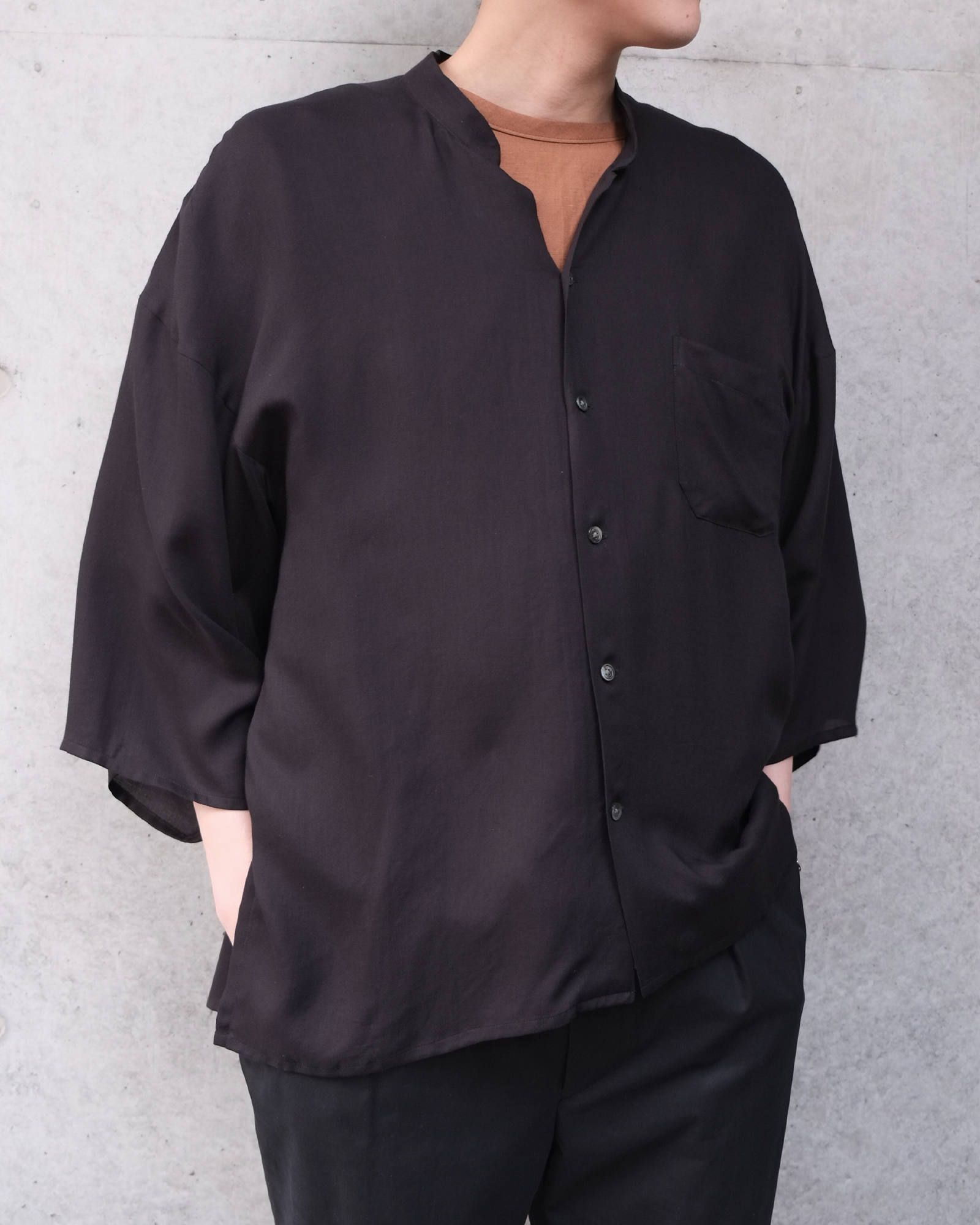 kimono sleeve shirts.