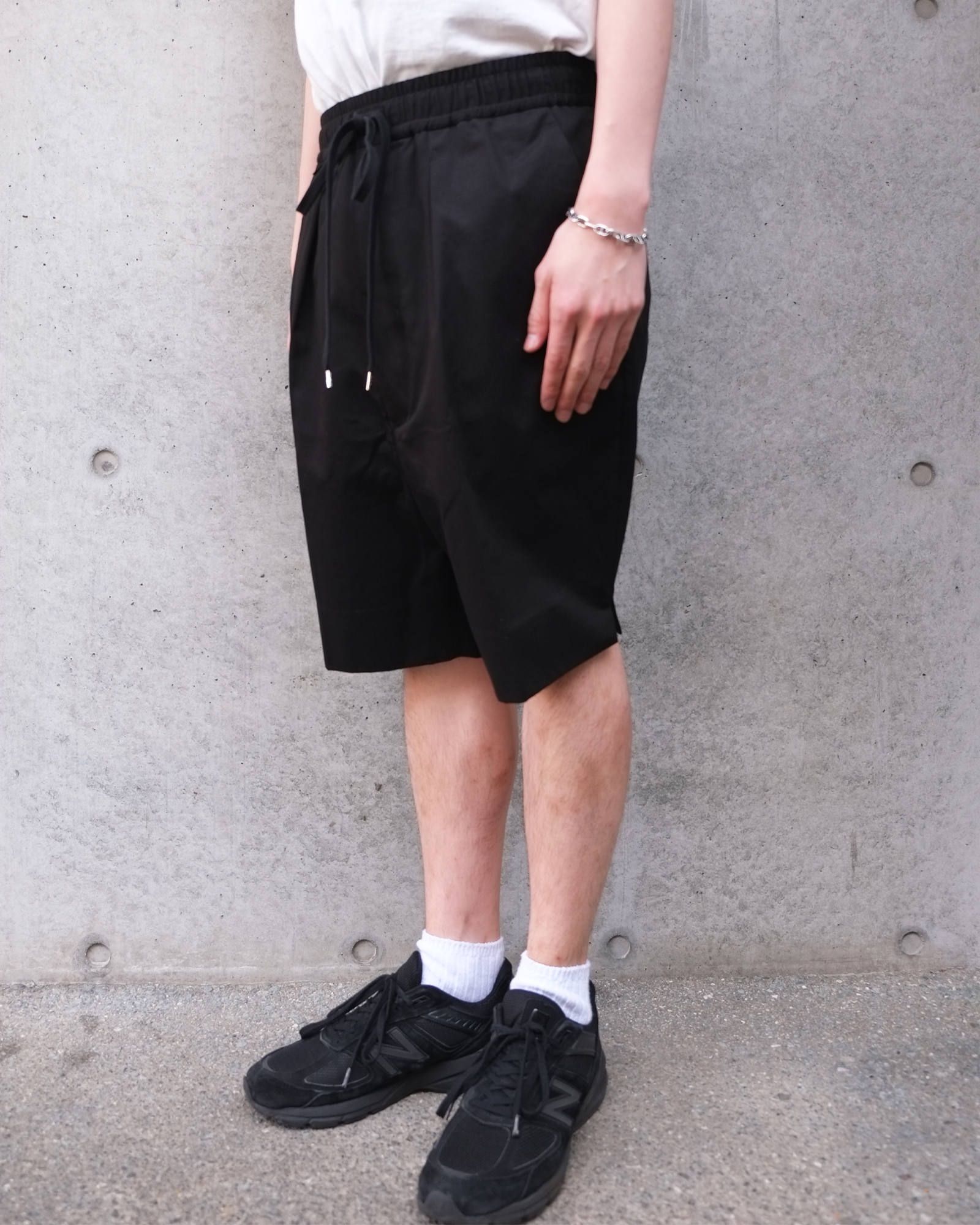 Intuck Shorts Wide