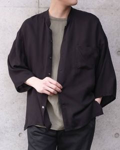 kimono sleeve shirts.