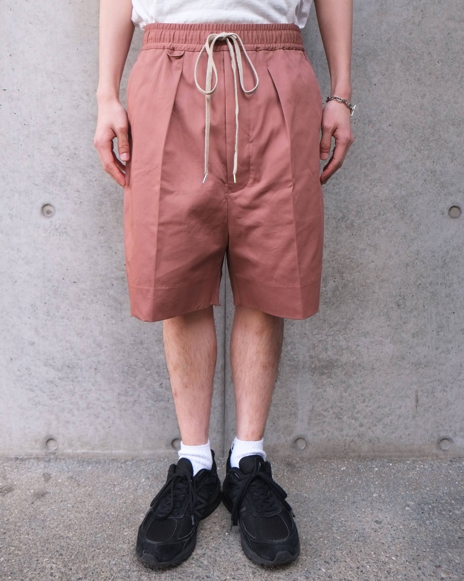 Intuck Shorts Wide