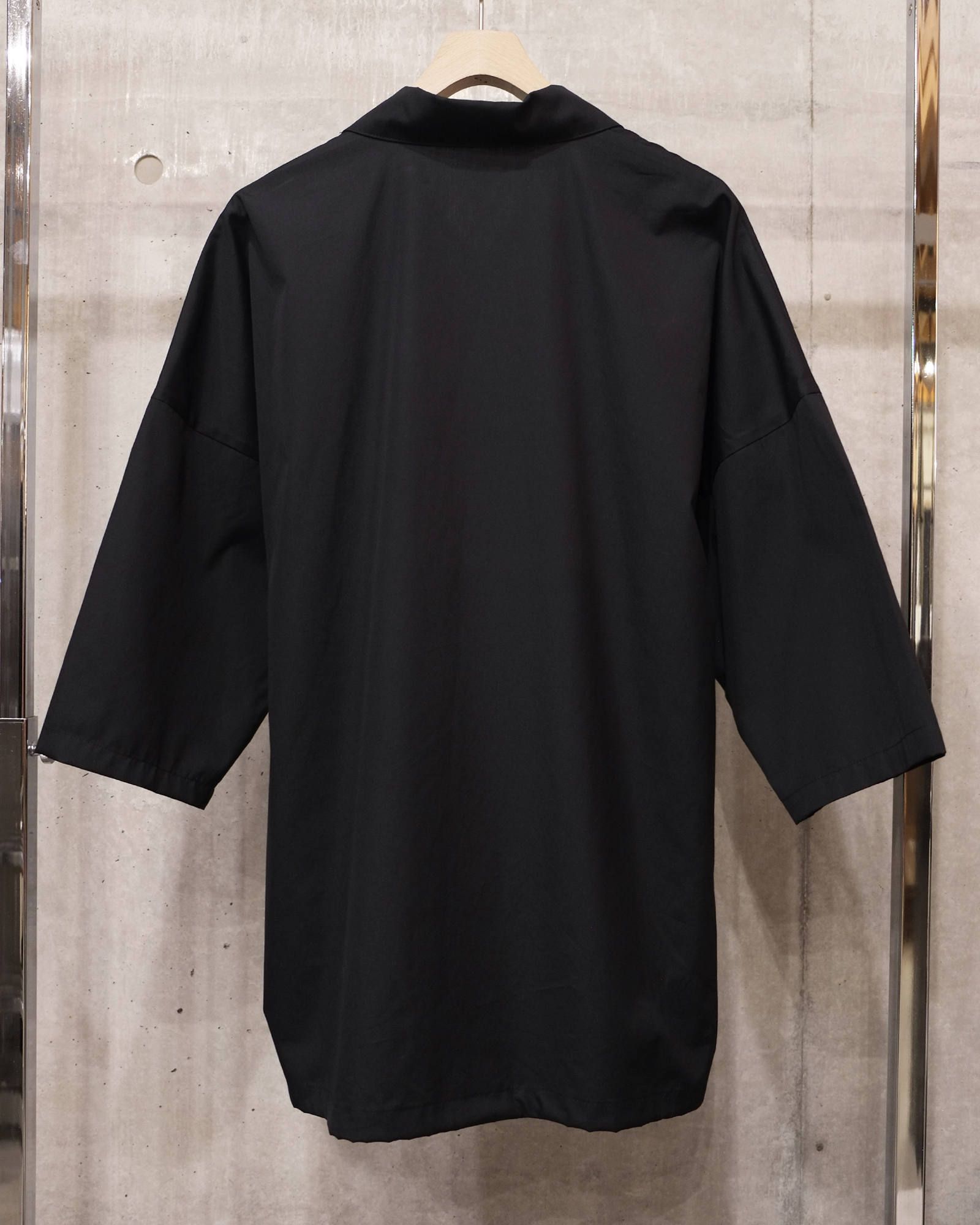 oversize S/S shirts.