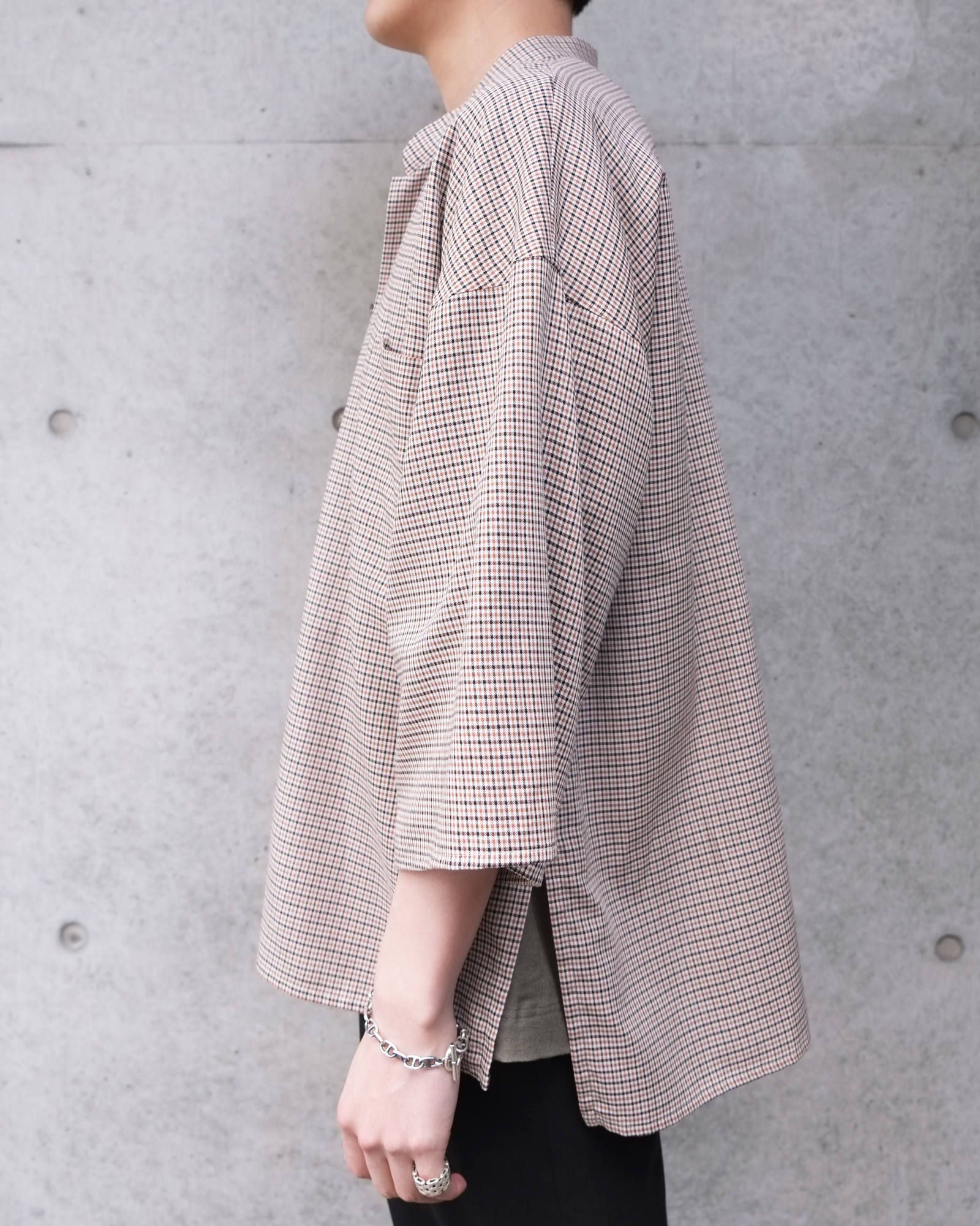 kimono sleeve shirts.
