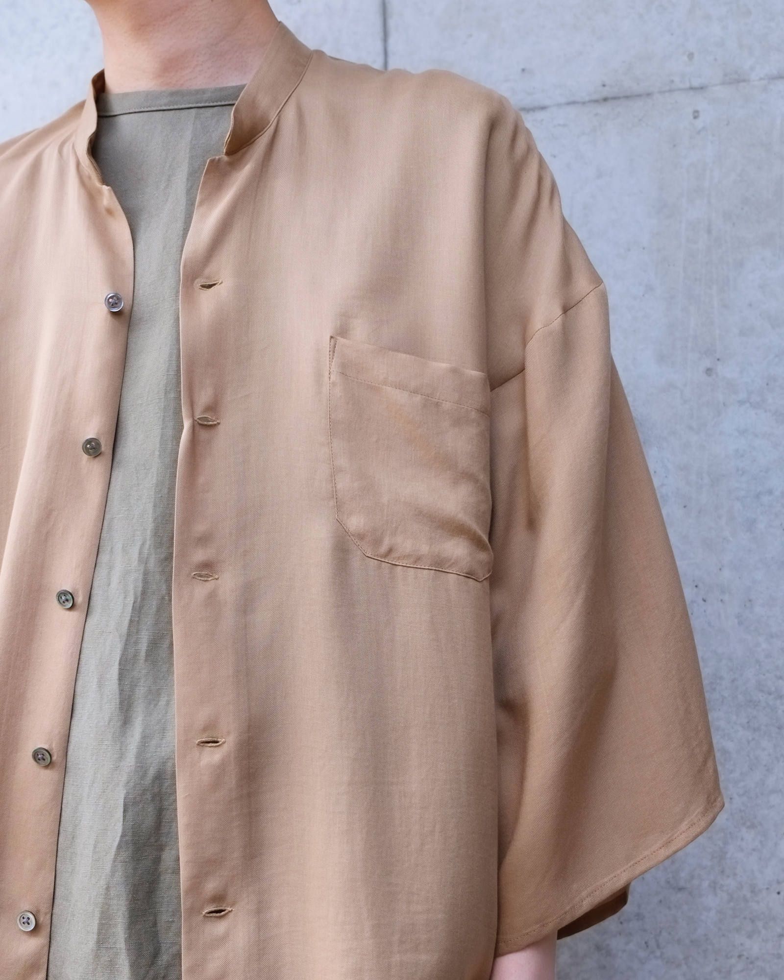 kimono sleeve shirts.