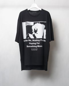 Graphic T-shirt "NEW DAWN FADES"