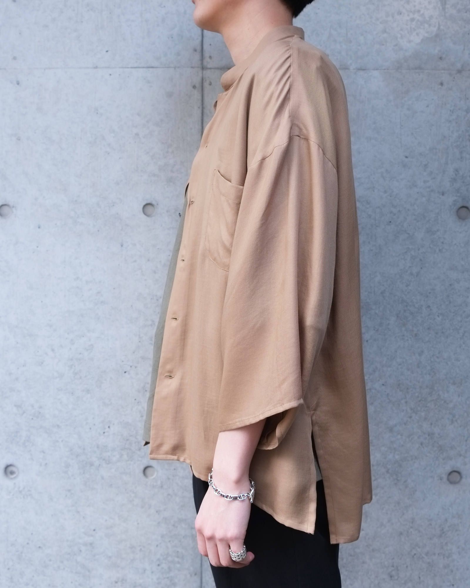 kimono sleeve shirts.