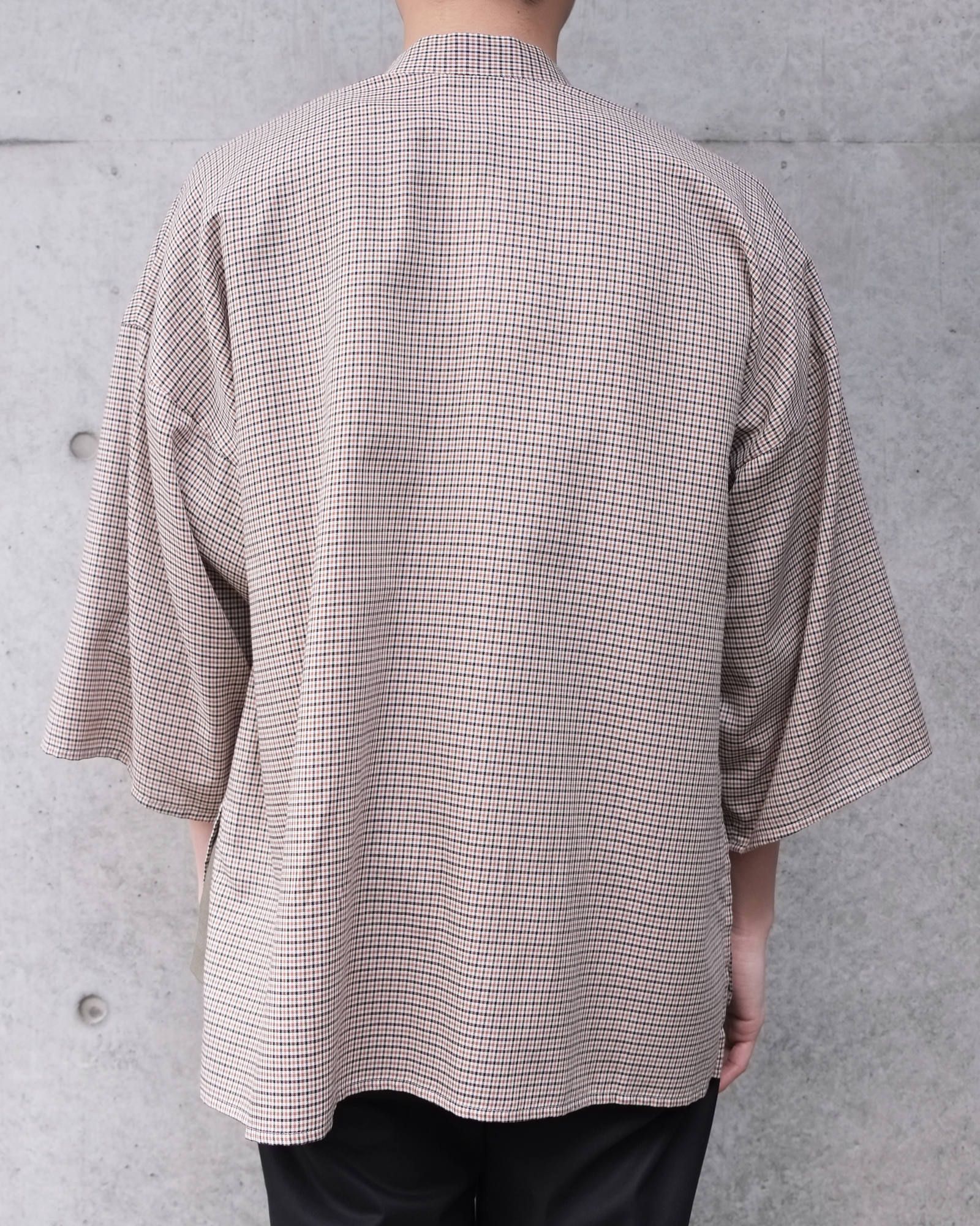kimono sleeve shirts.