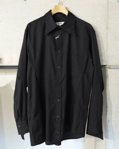 Broad stand collar shirt
