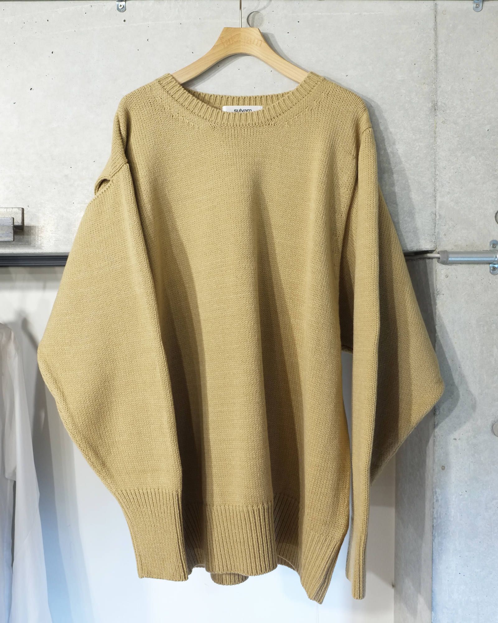 Asymmetry knit
