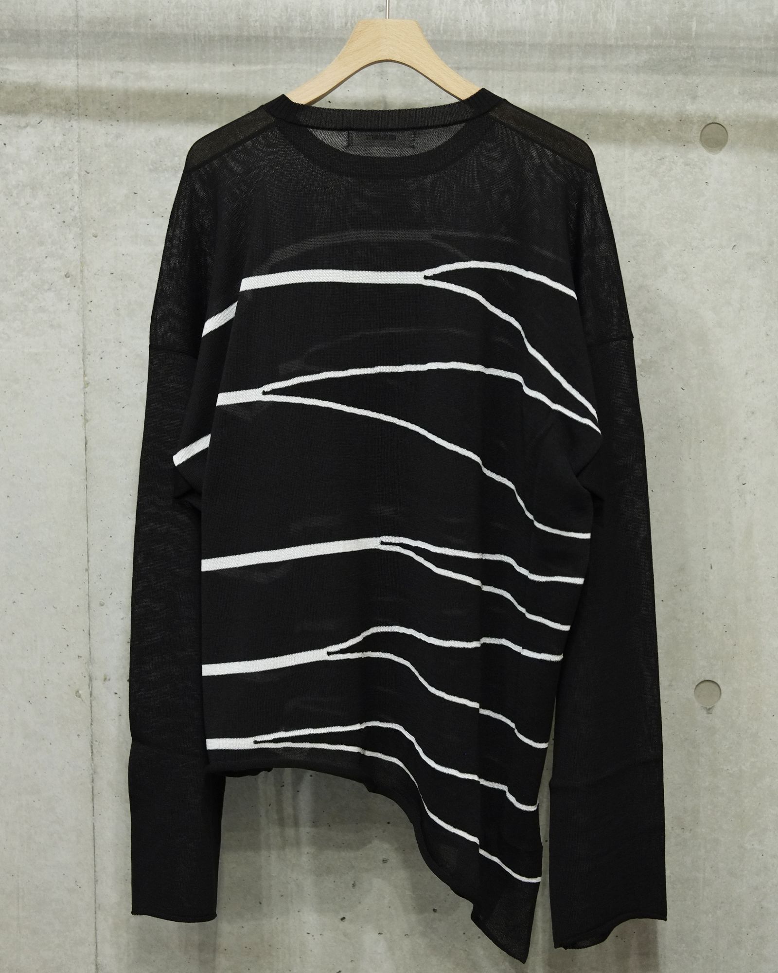 Asymmetry border knit