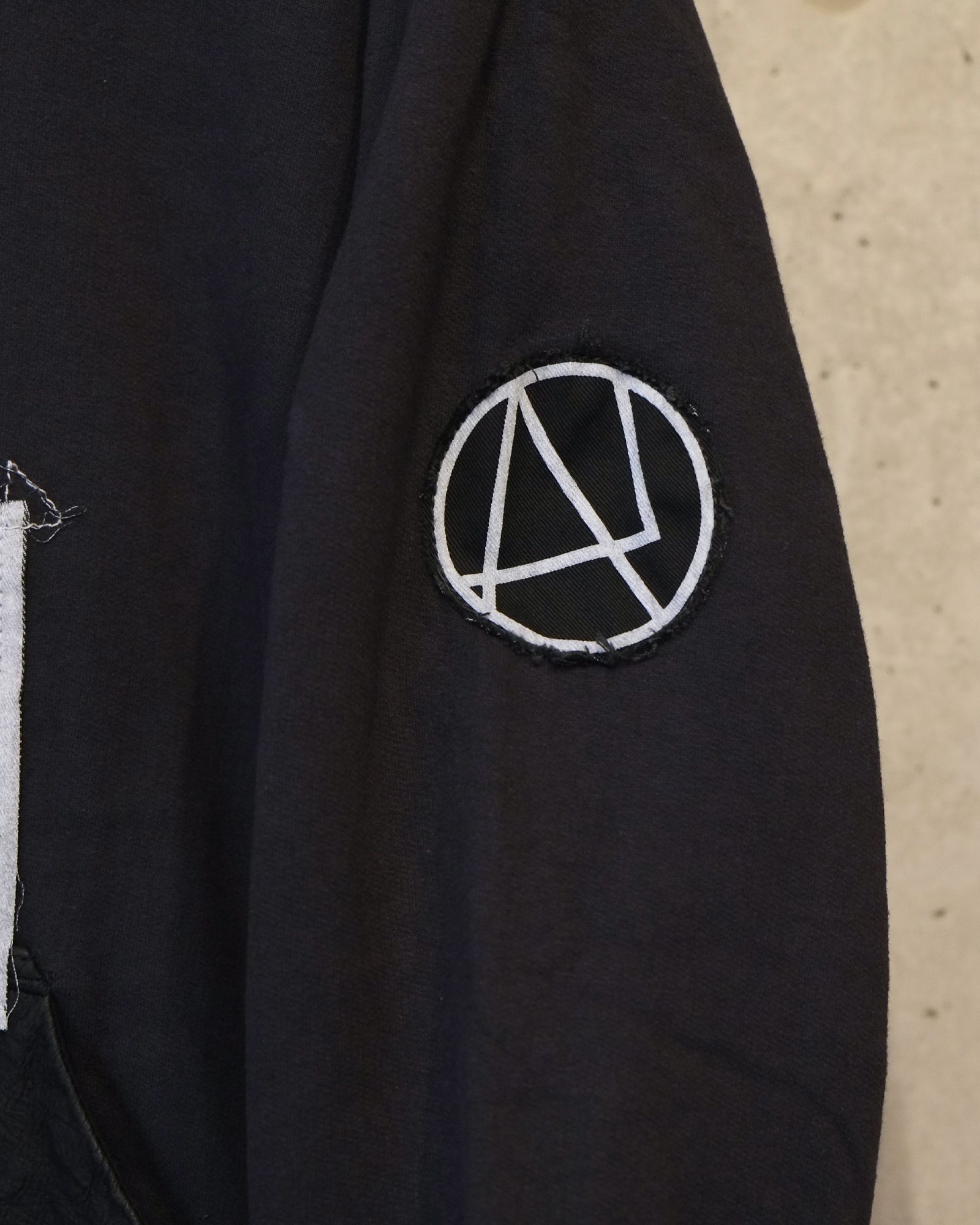 Bootleg Zip Up Hoodie With Patched(MIN) / ジップアップ パーカー / 5イヤーズ ブラック / M-P4-BG7