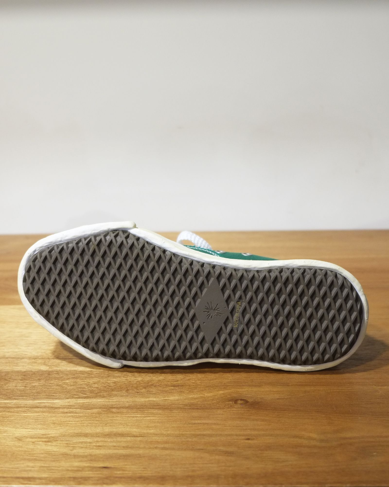 "PETERSON" OG Sole Over Dyed Low-top Sneaker