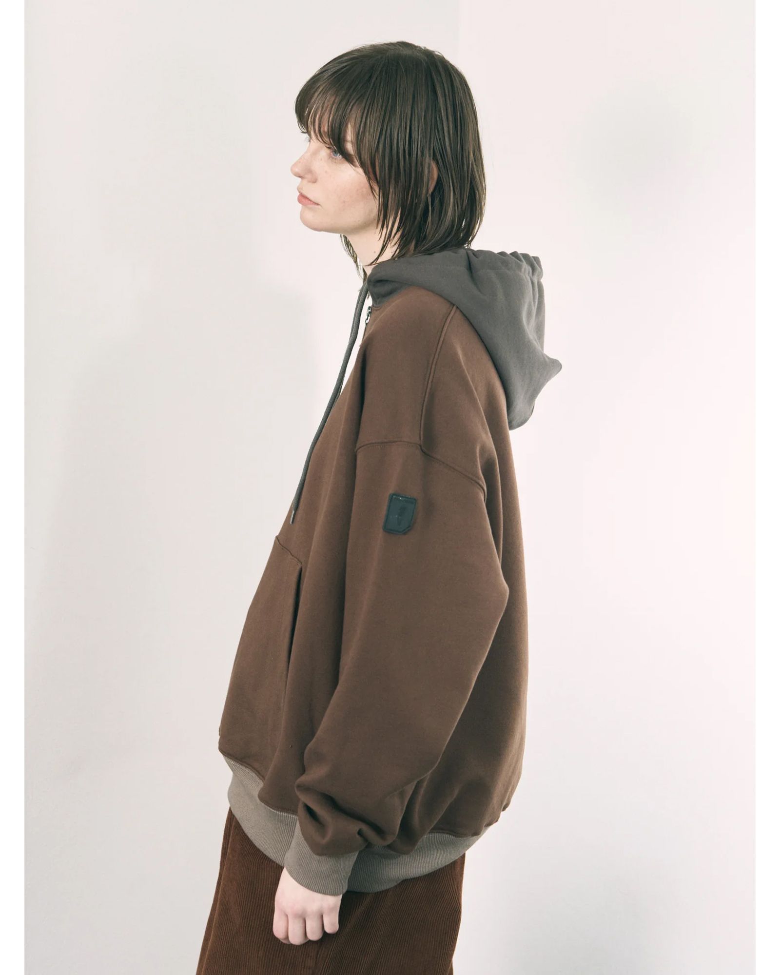 Mini Zip Hoodie / パーカー / ブラウン / PD-262-HCS-031