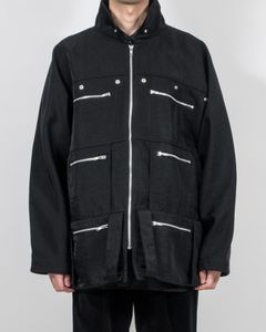 Moving Jacket