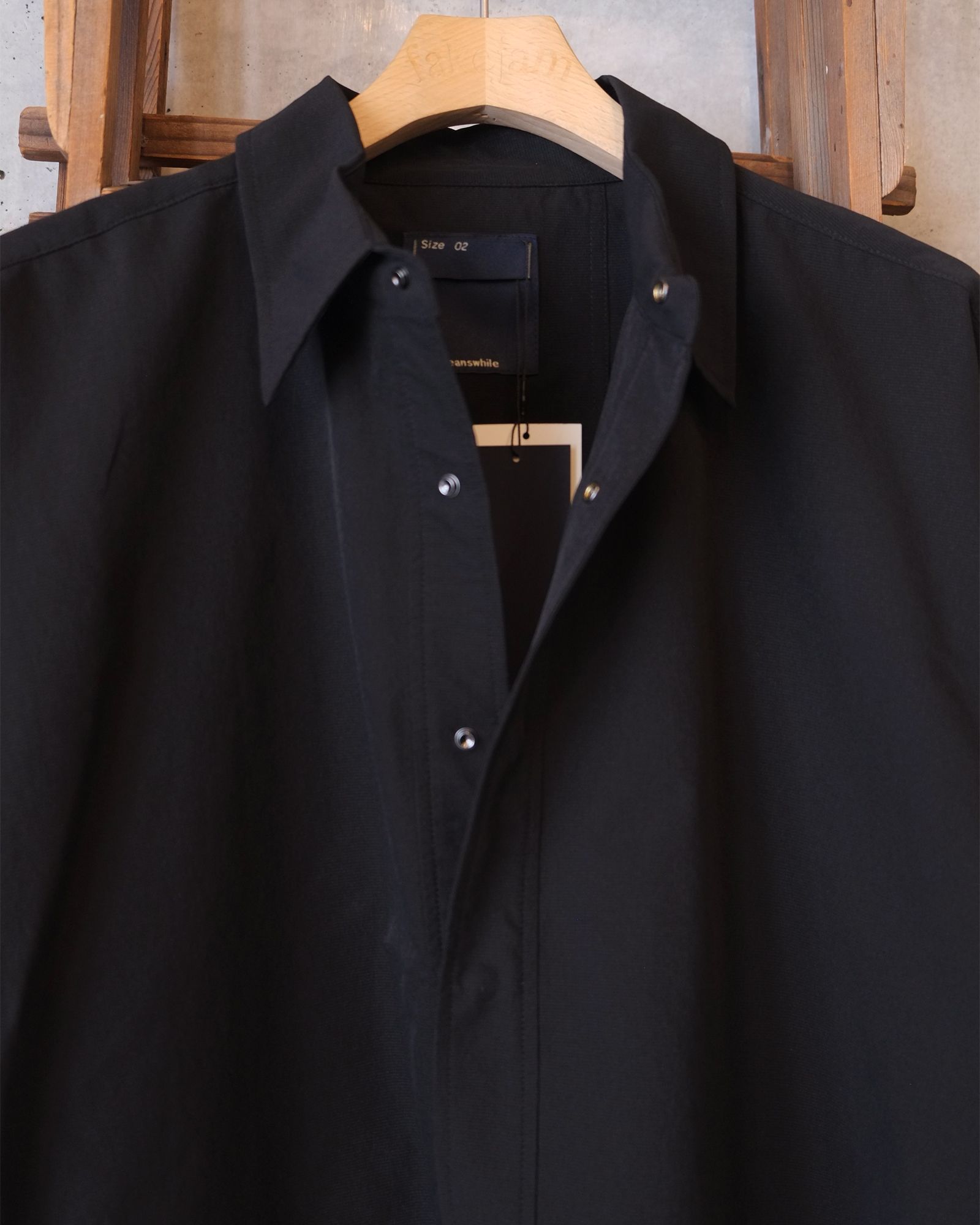 Breathable Side Slit S/S SH / ショートスリーブ シャツ / ブラック / MW-SH26105