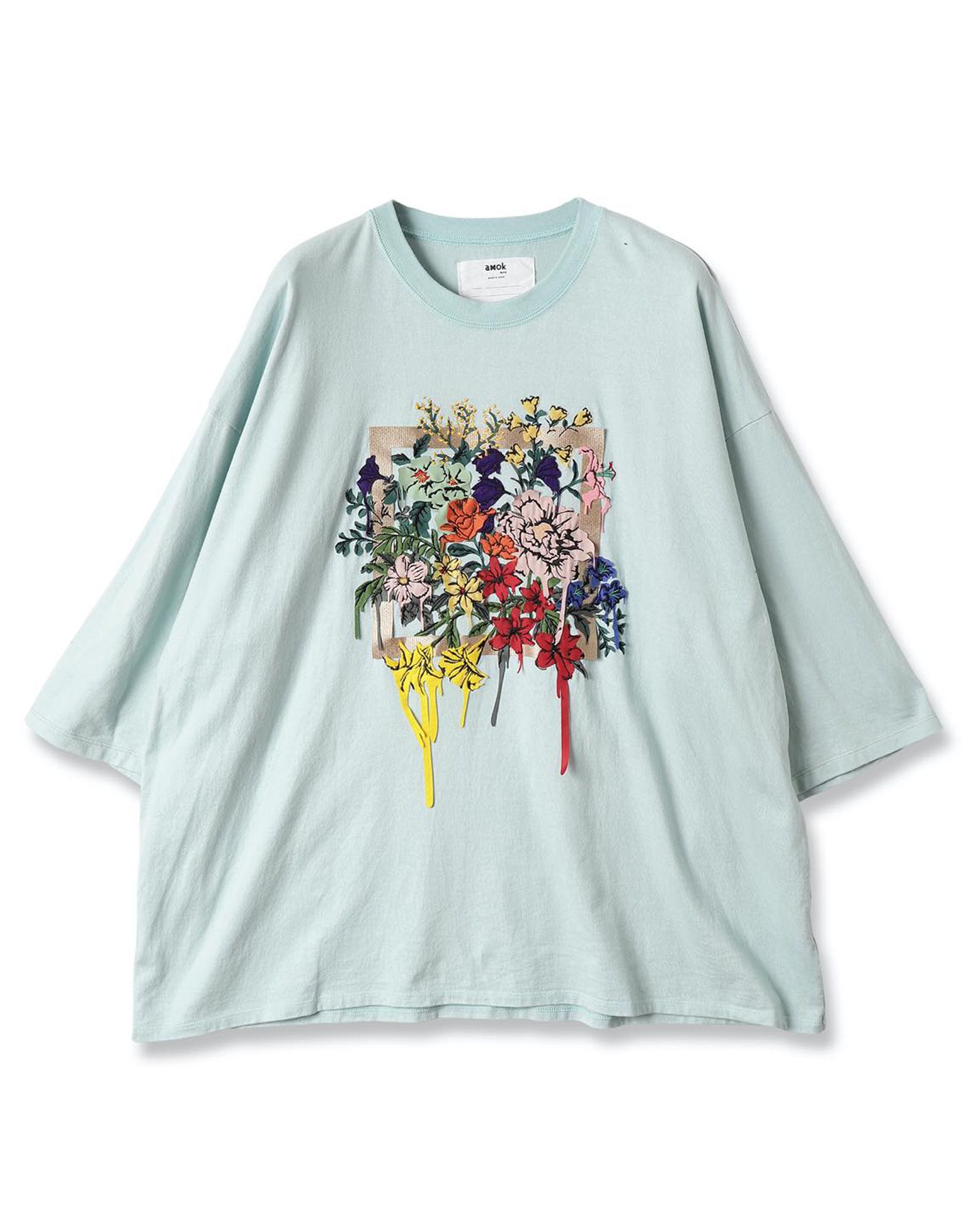 Non-Standard Embroidery Bigtee