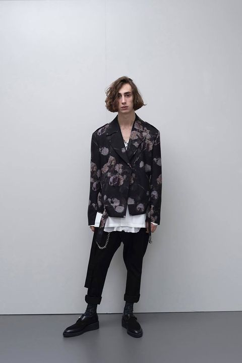 17SS LAD MUSICIAN LOOK