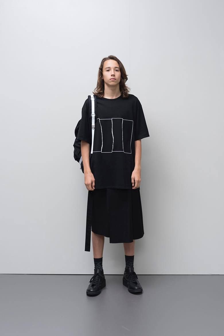 17SS LAD MUSICIAN LOOK