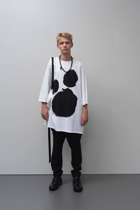 17SS LAD MUSICIAN LOOK