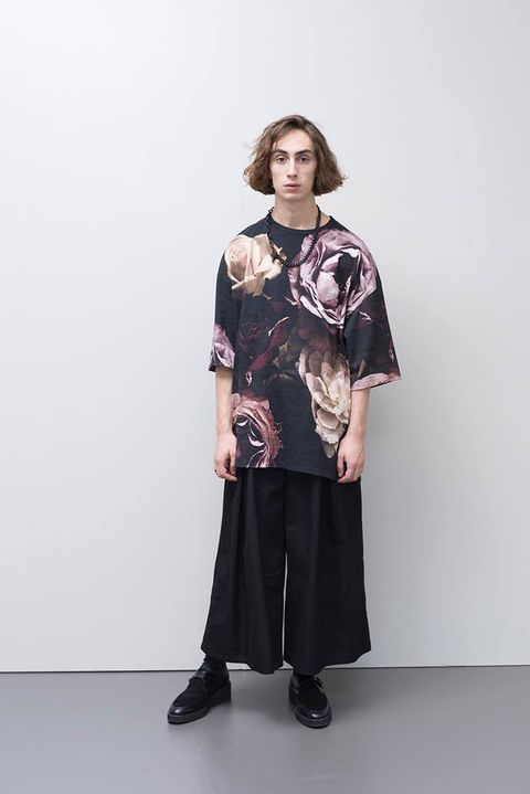 17SS LAD MUSICIAN LOOK