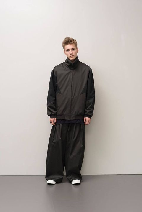 17SS LAD MUSICIAN LOOK