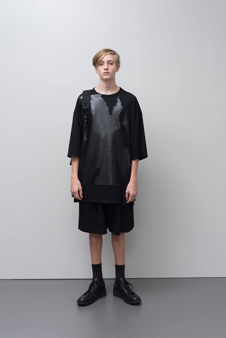 17SS LAD MUSICIAN LOOK