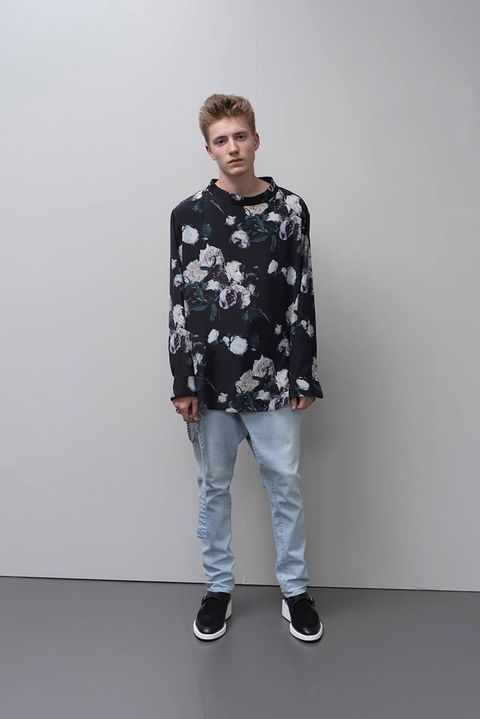 17SS LAD MUSICIAN LOOK