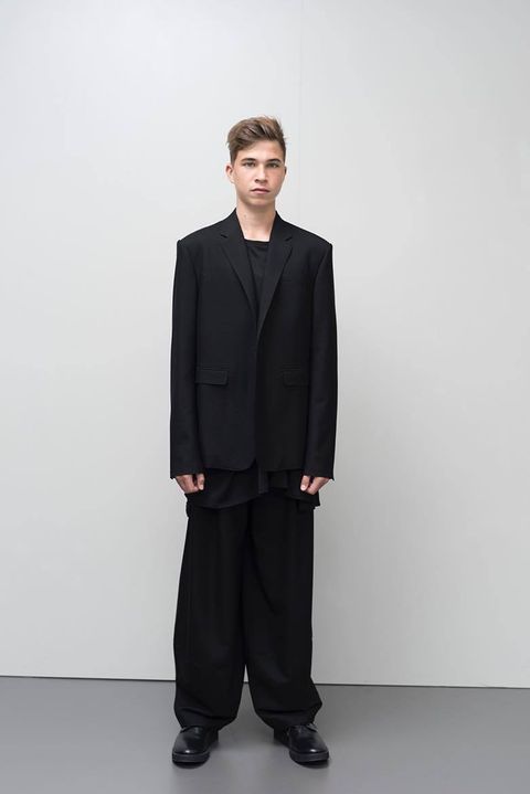 17SS LAD MUSICIAN LOOK