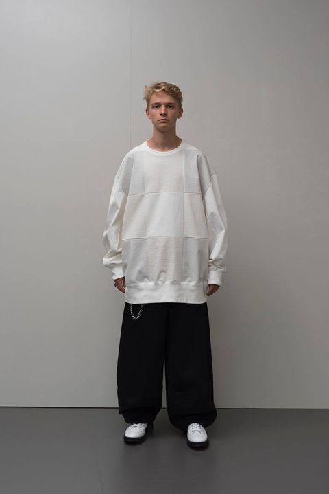 17SS LAD MUSICIAN LOOK