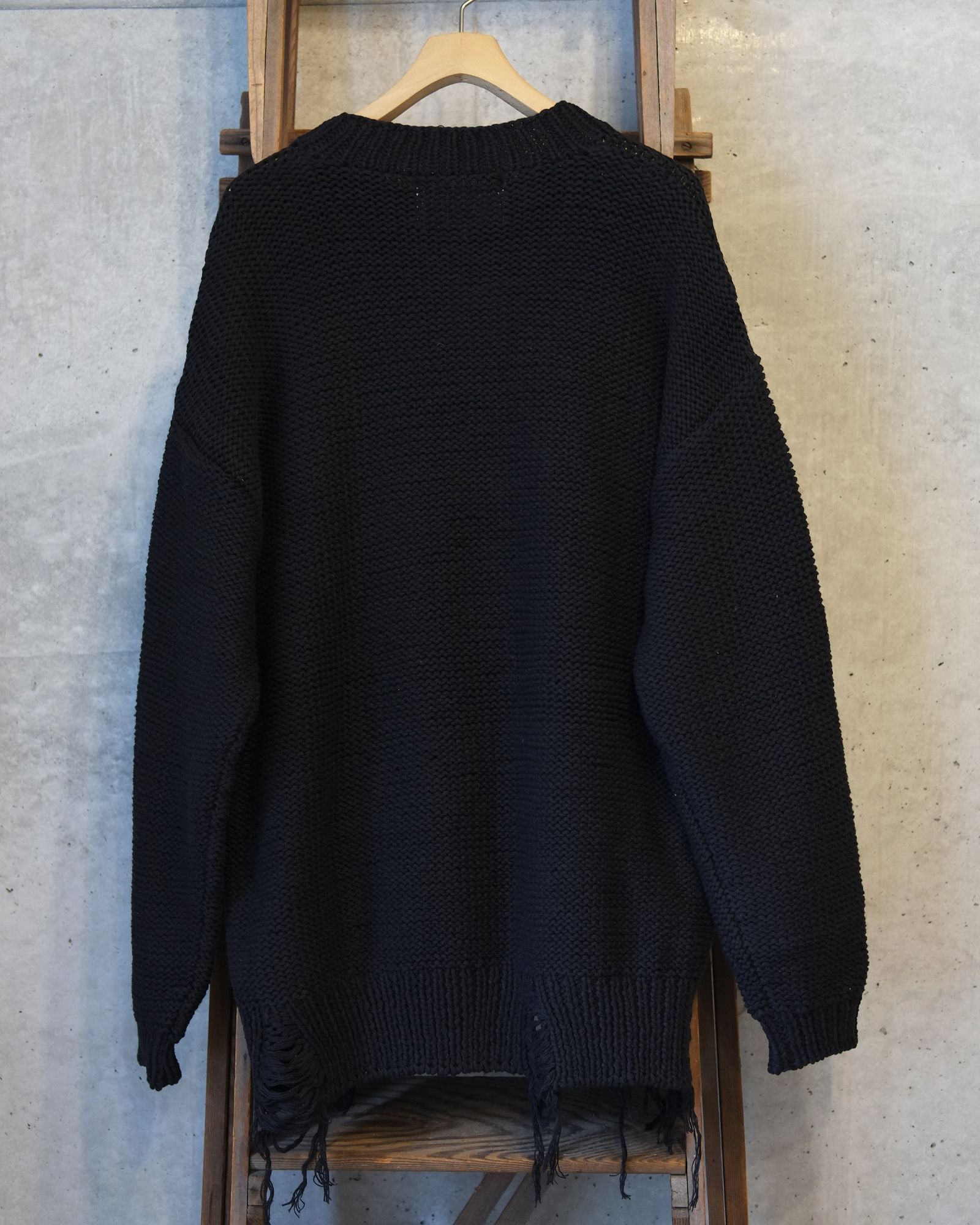 AMOK - Guernika Knit | fakejam