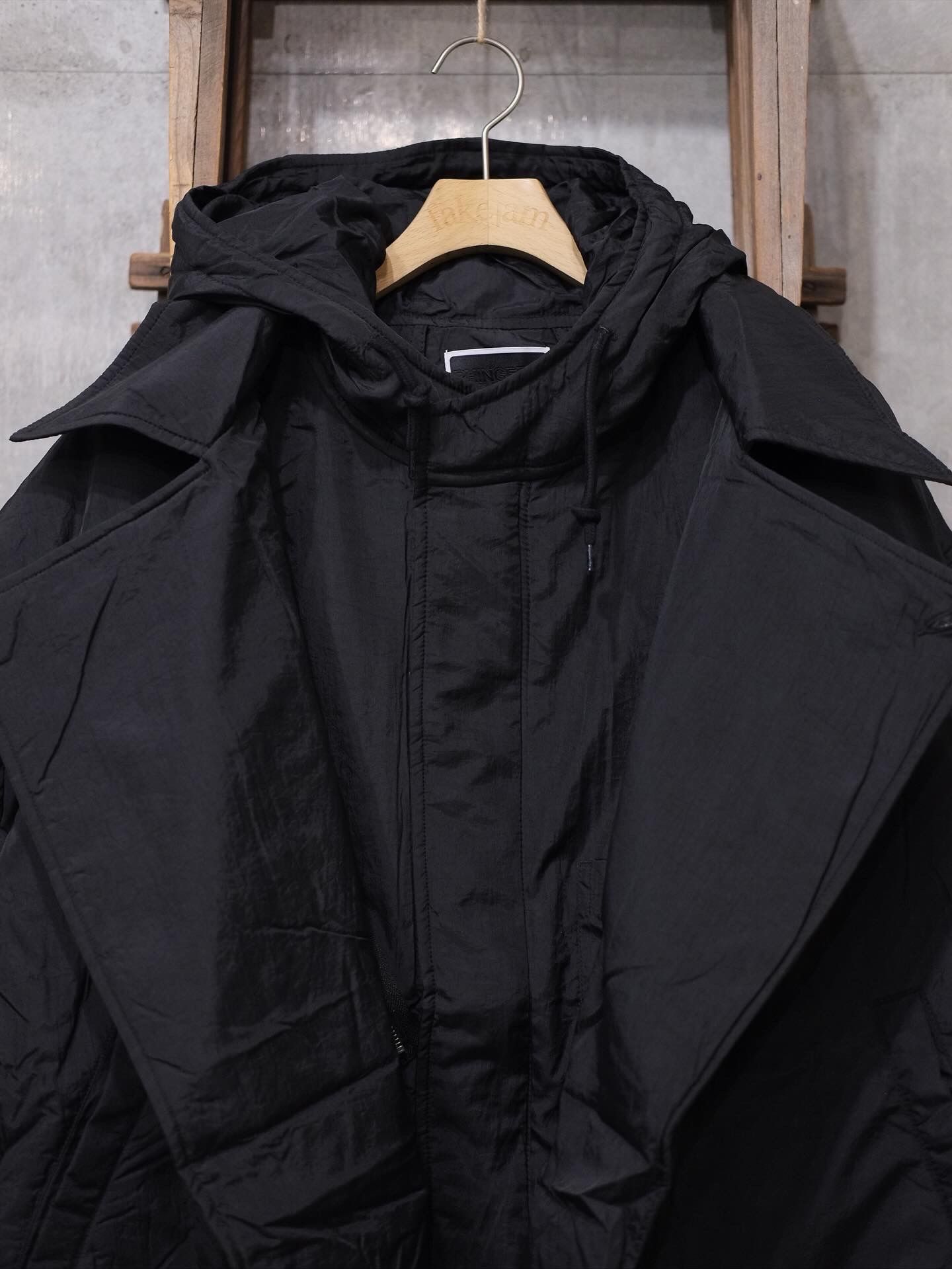 Double Cushy Hooded Jacket