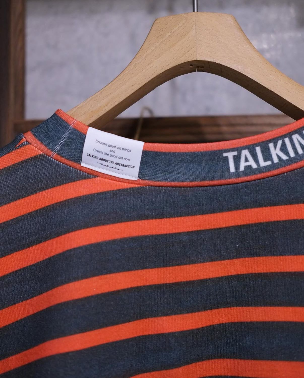 Art Replica Mock Neck TEE