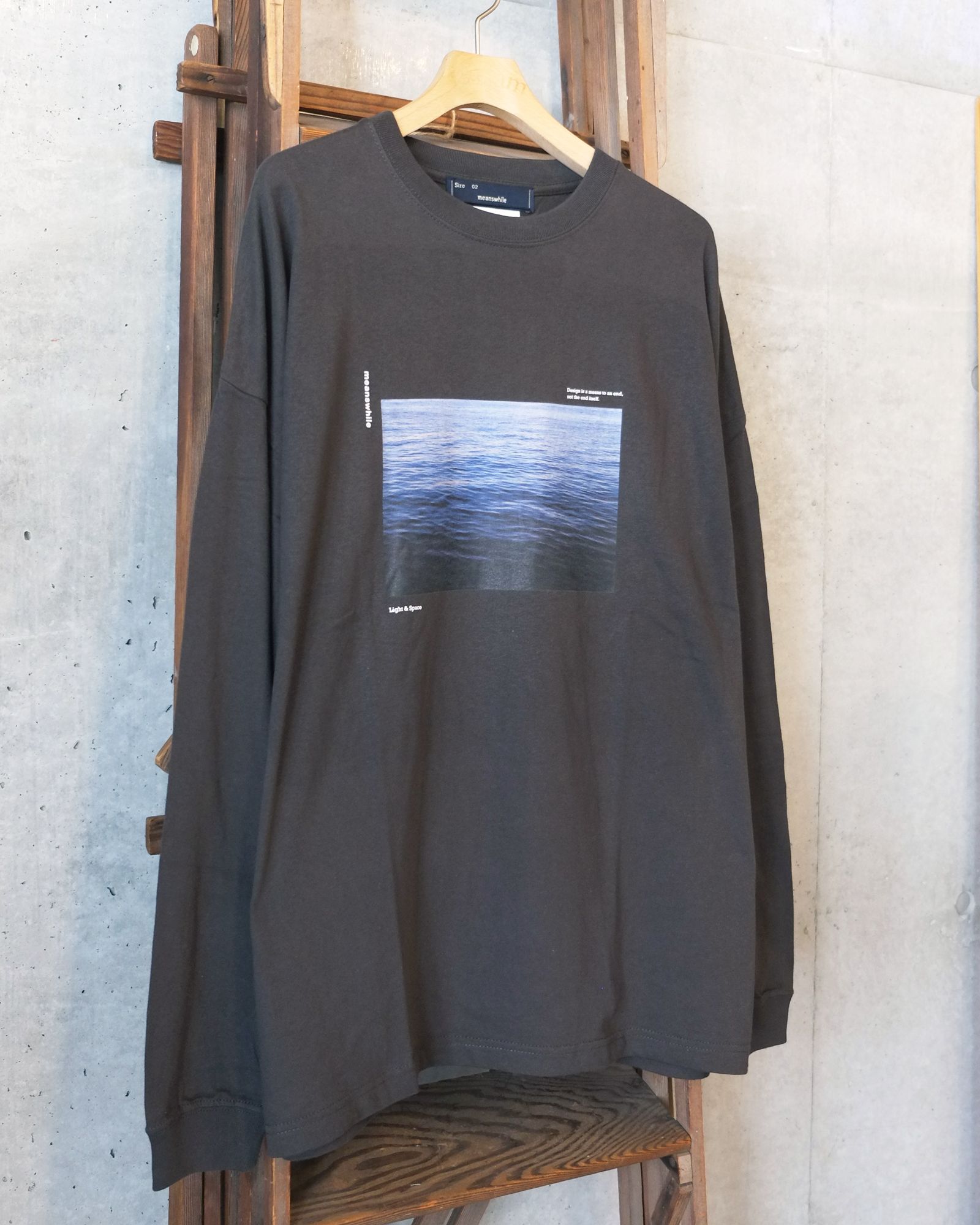 Abstract Photograph L/S Tee / ロングスリーブ Tシャツ / チャコール / MW-CT26102