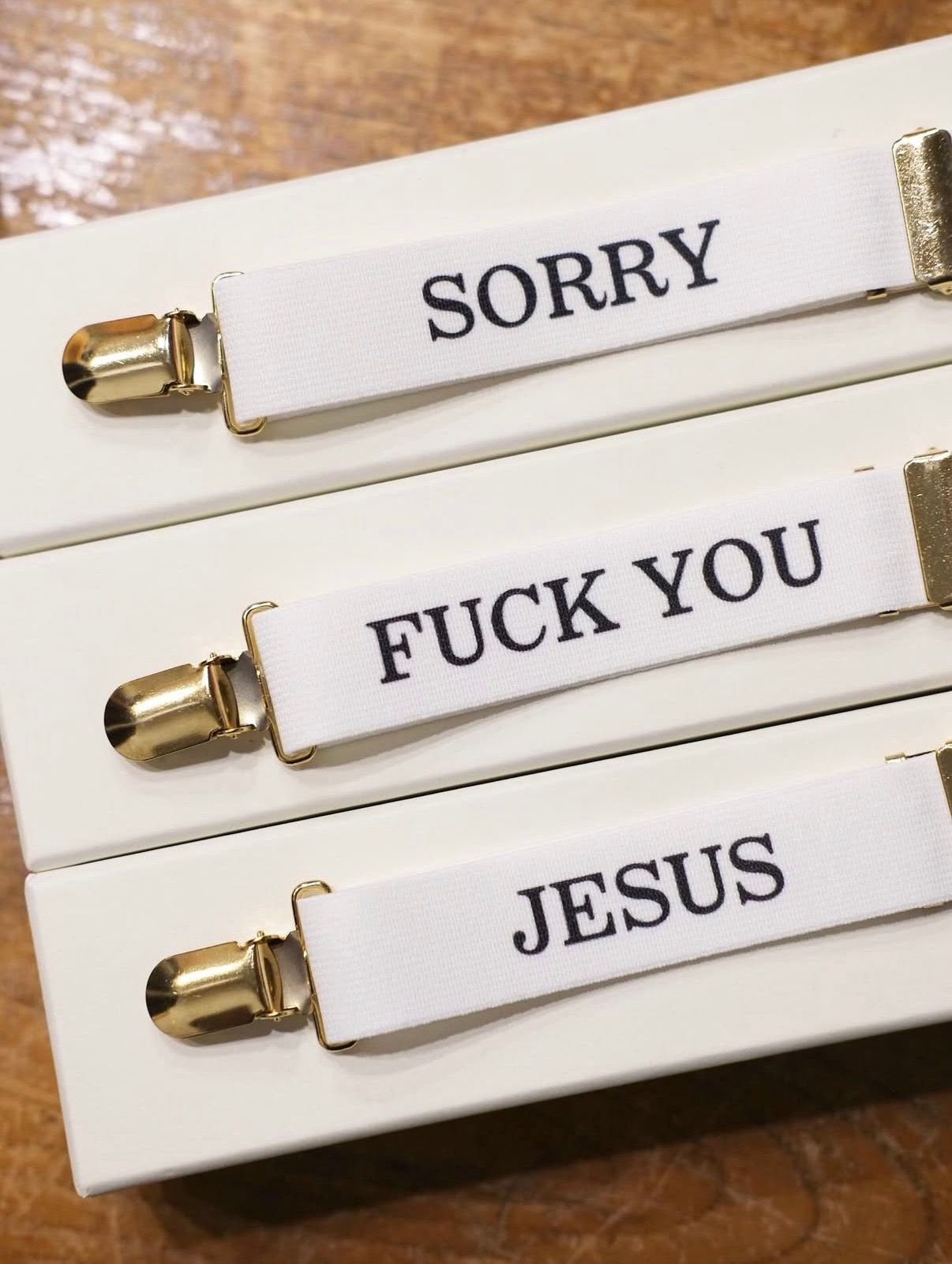 Suspenders (I LOVE YOU)