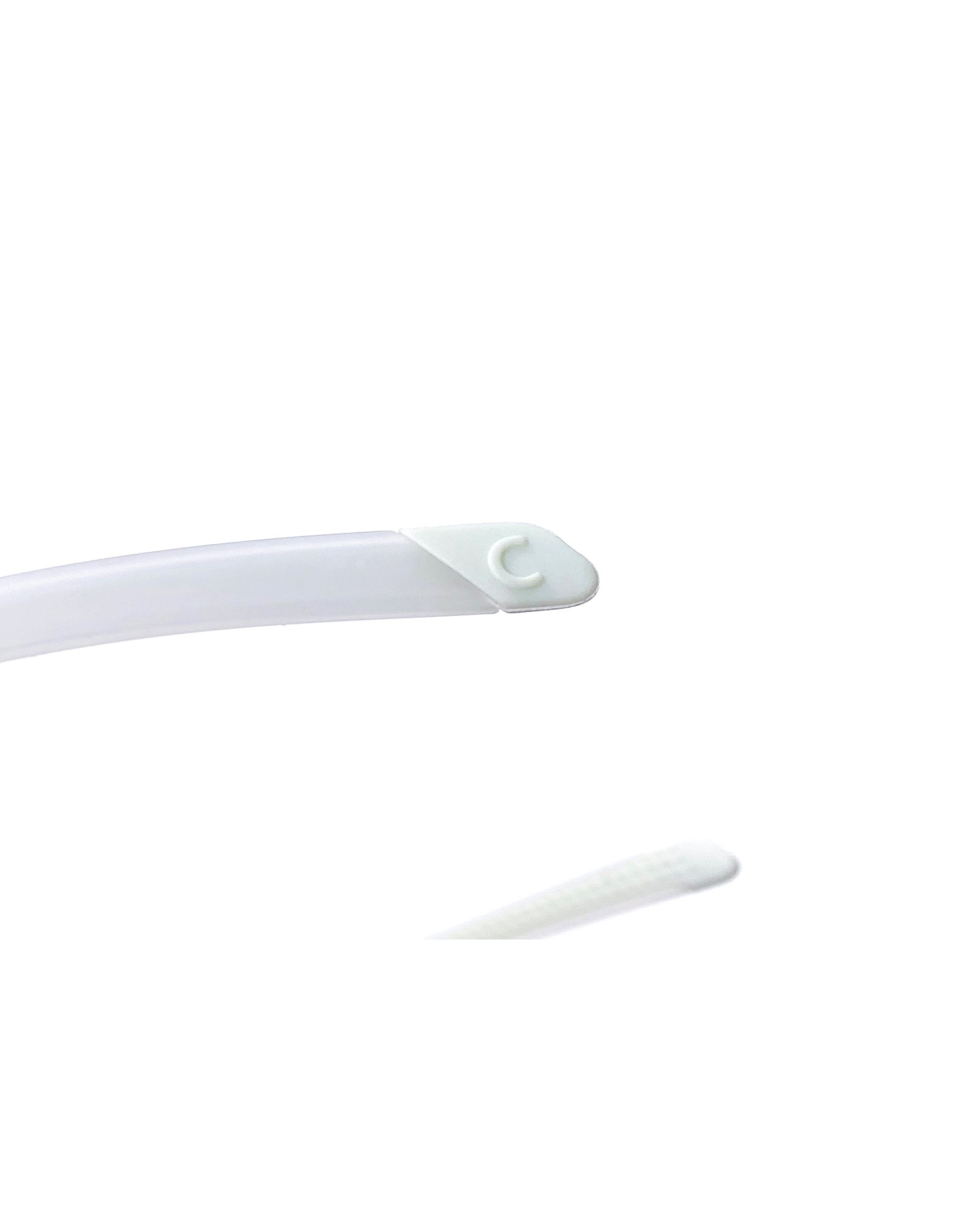 eye c u SUNGLASSES "lhr" PALE