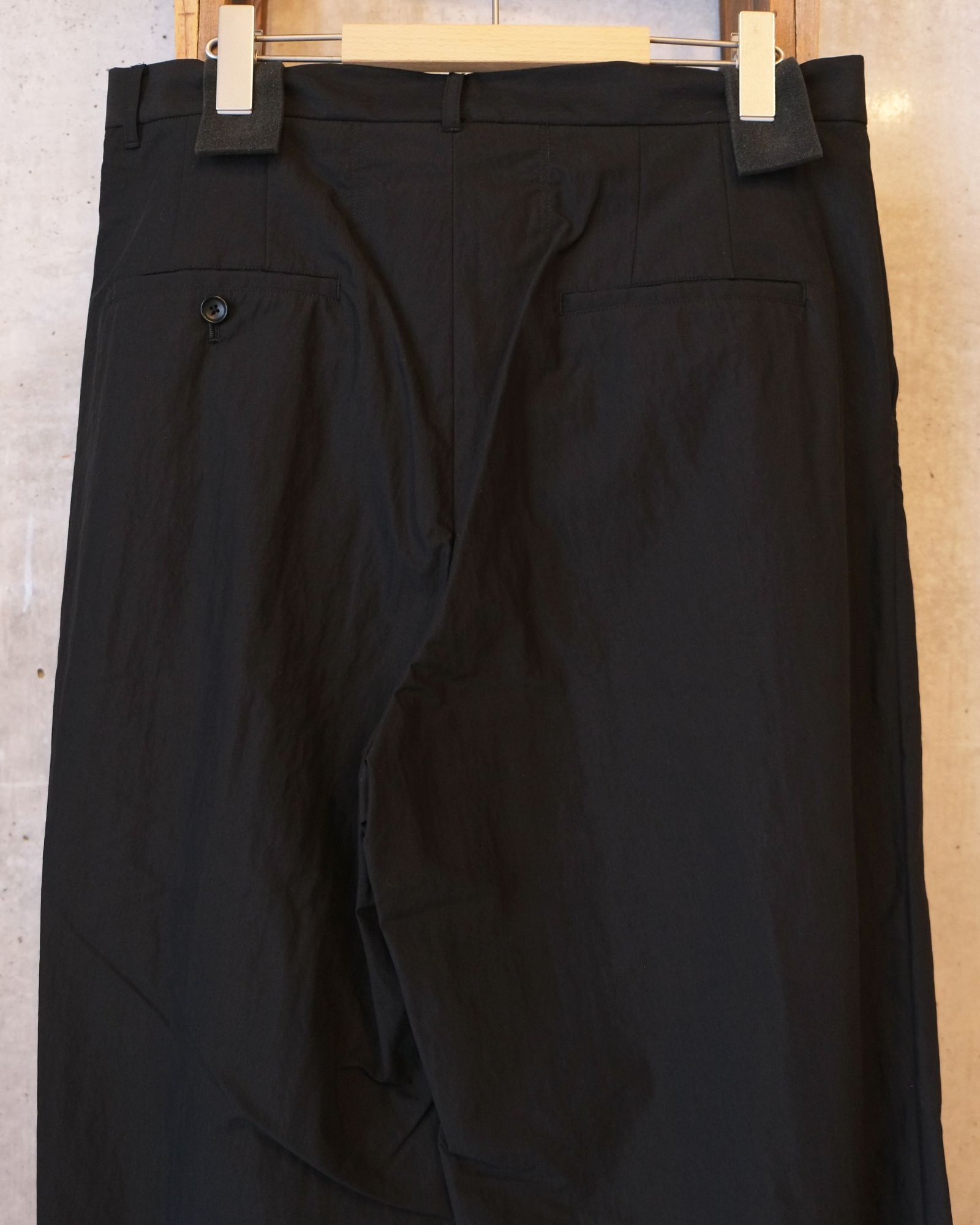 Ambient C/N High-waist Slacks / スラックス / ブラック /MW-PT26104