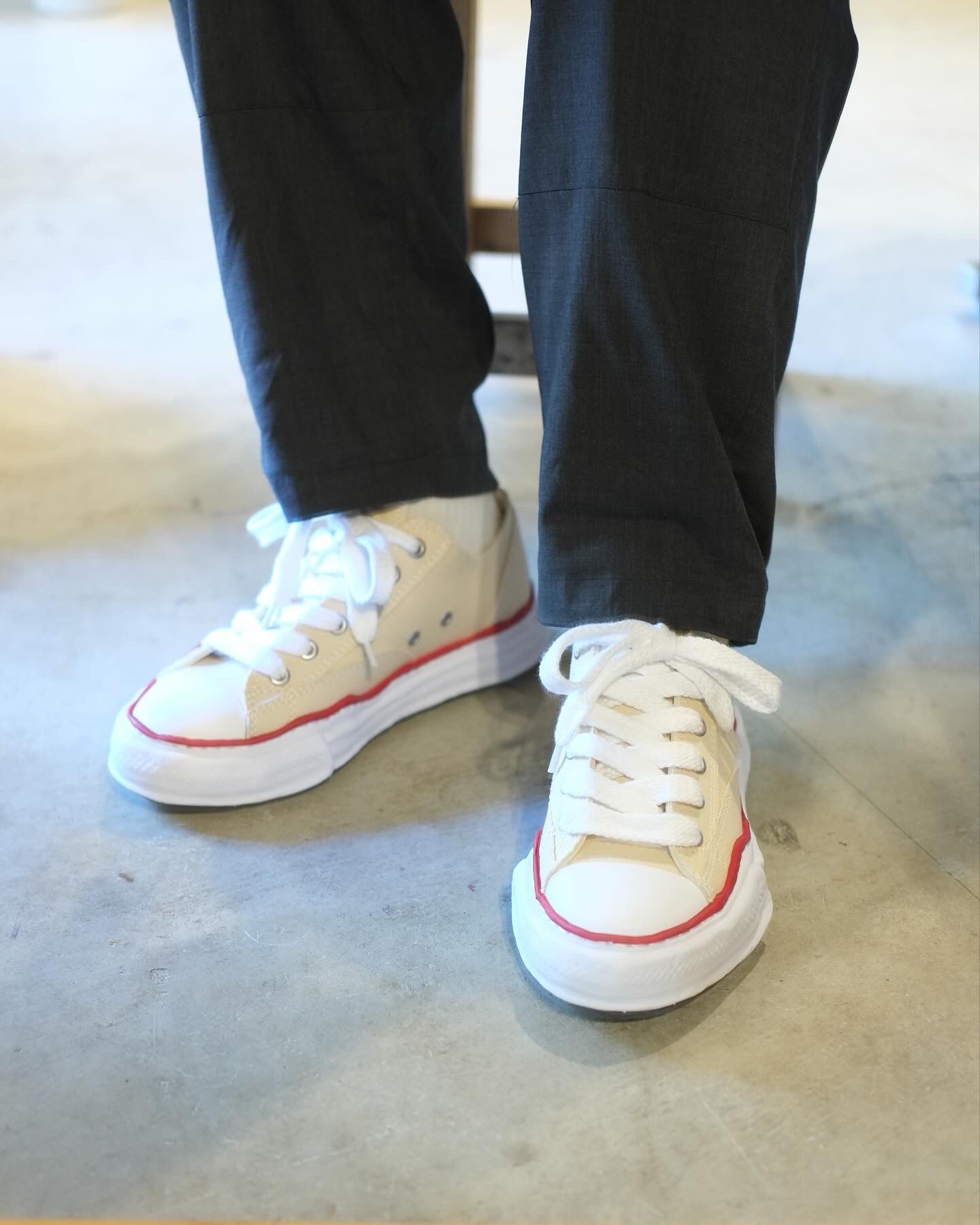 "PETERSON" OG Sole Canvas Low-top Sneaker