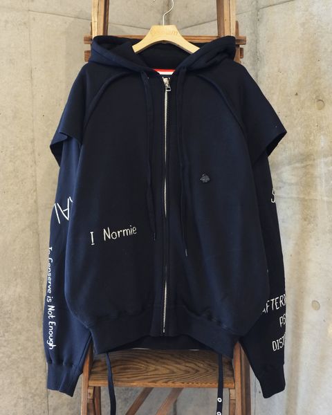 I Normie Zip Hoodie / ジップアップパーカー / ブラック / SW-SV-NRA-1001