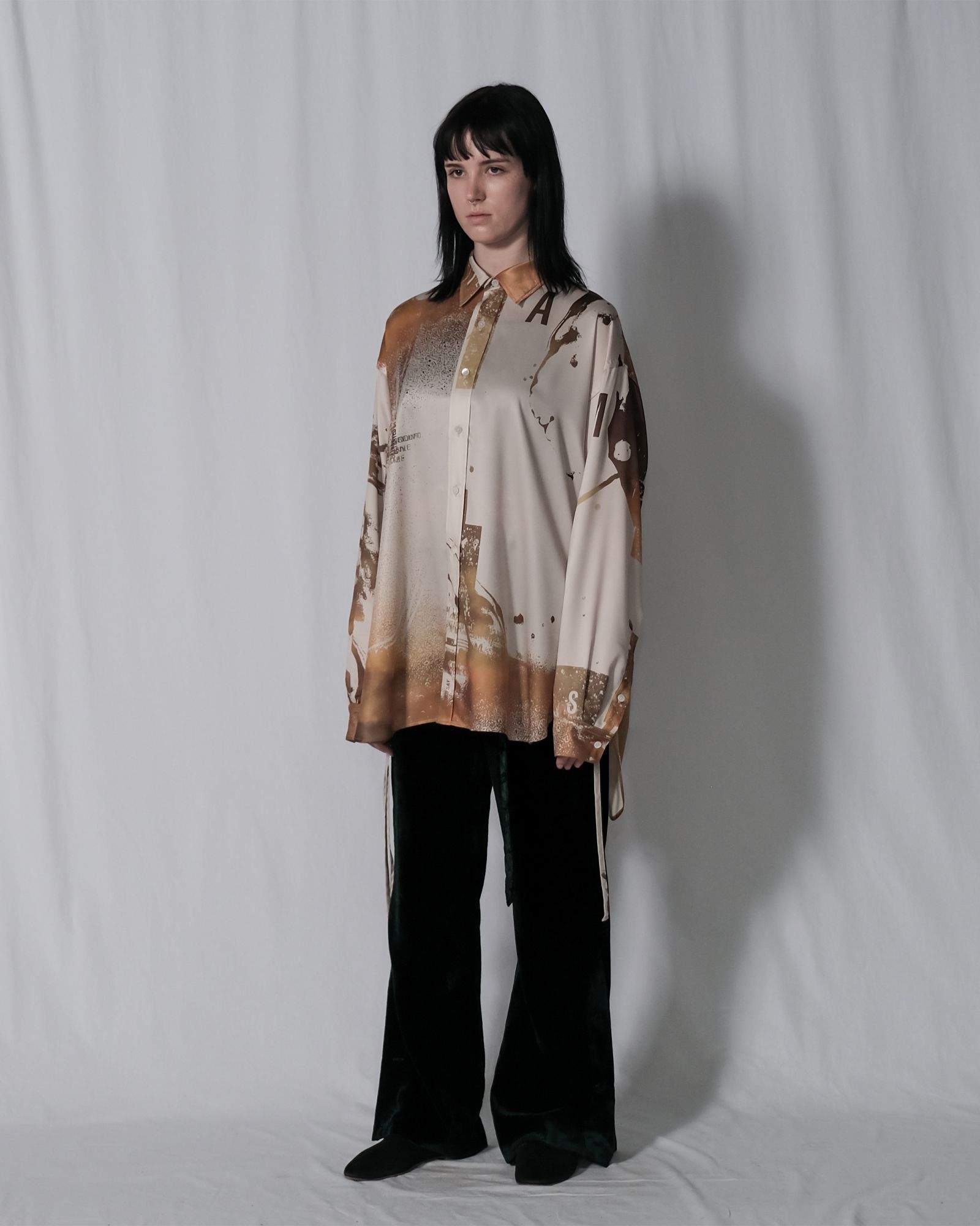 L/S Print Slit Shirts