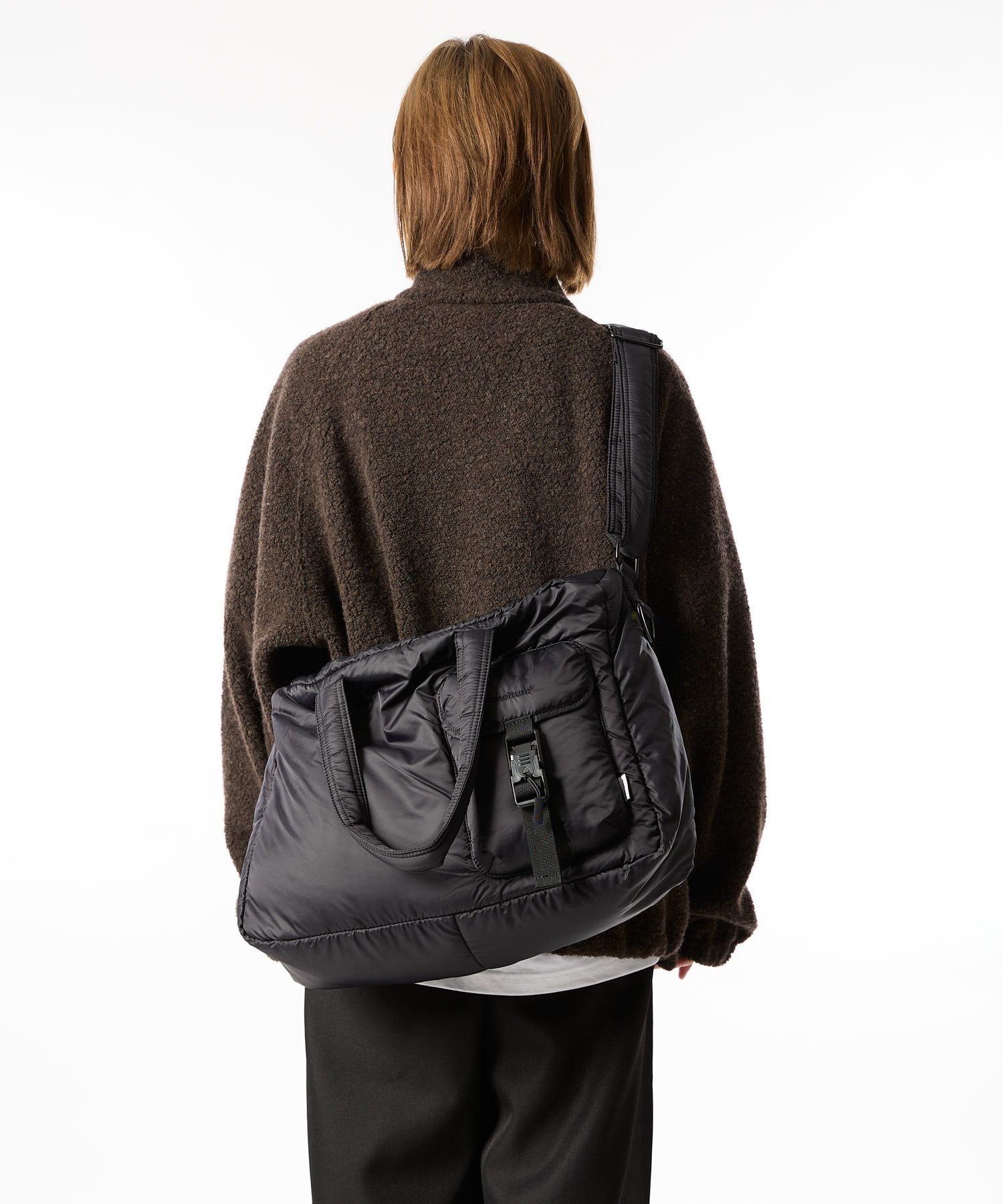 PADDING SHOULDER BAG / パディング ショルダーバッグ / ブラック / MTM-BG-0316-25-C