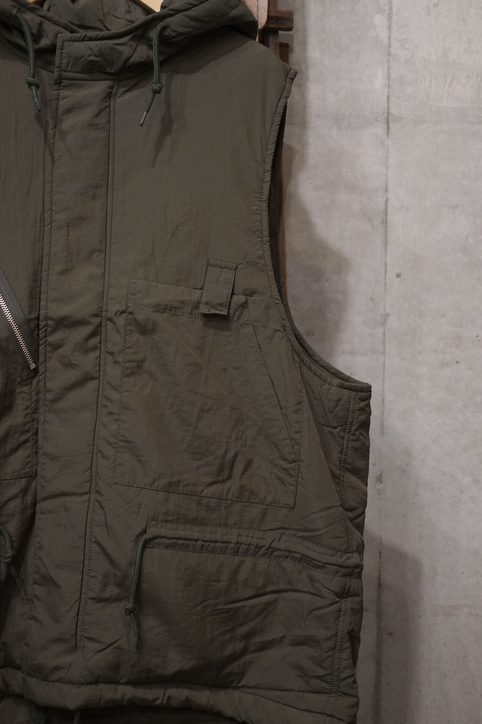Double Cushy Hooded Jacket
