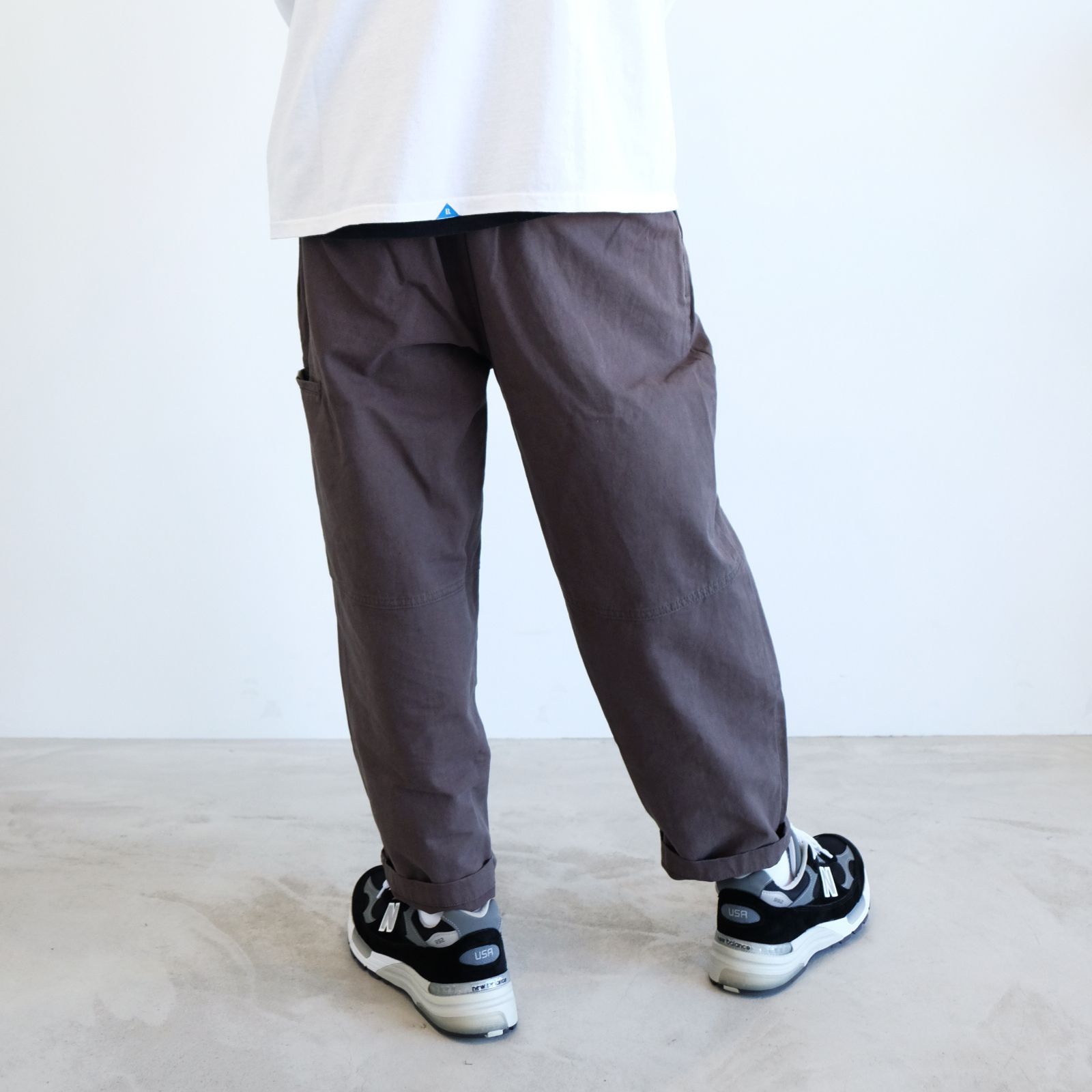 【ラスト1点 M】elasticated waist pleated tapered pants / グレー