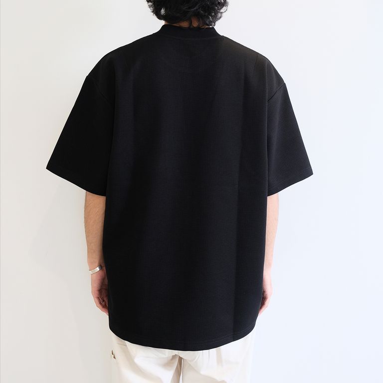 170cm 58kg : 着用サイズ 1(S)