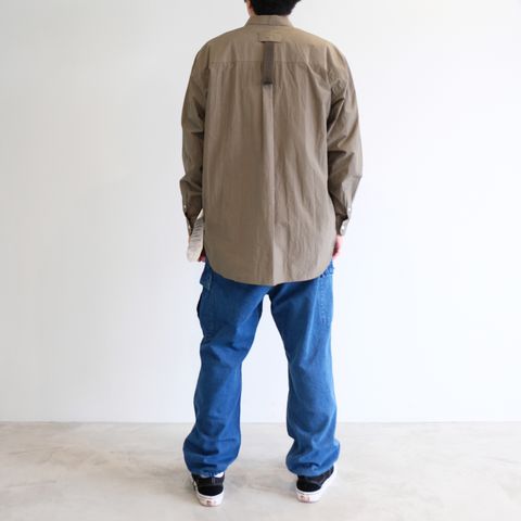 シャツが丁度良い今の時期にピッタリなスタイル
