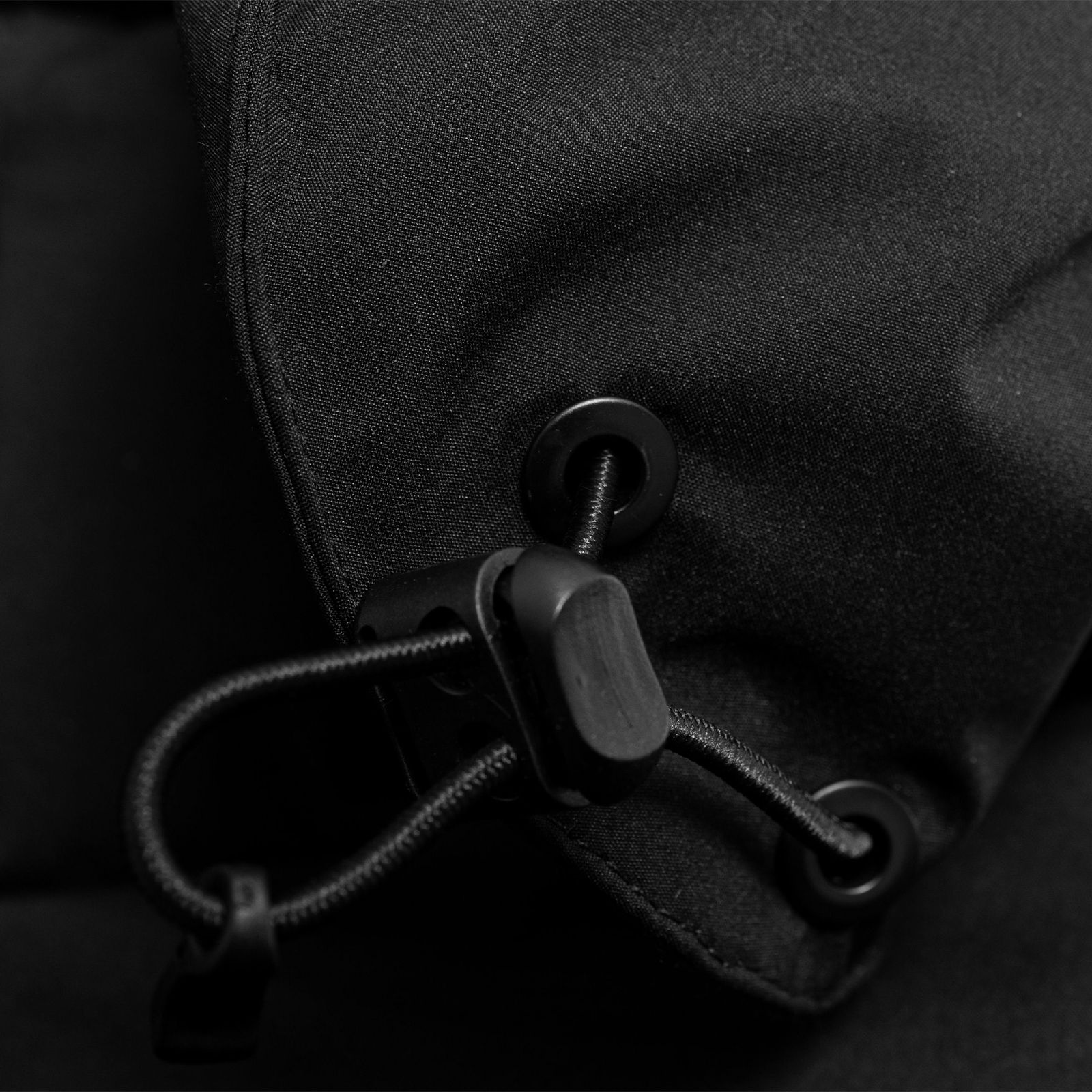 water-repellent down jacket/ ブラック